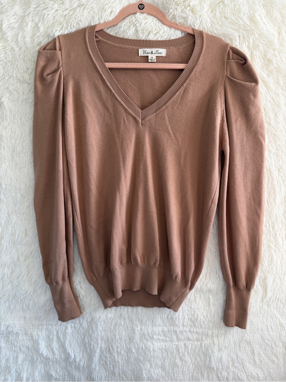 Vine & Love Womens Preppy Puff Sleeve V-Neck Sweater Size M Taupe Cottagecore